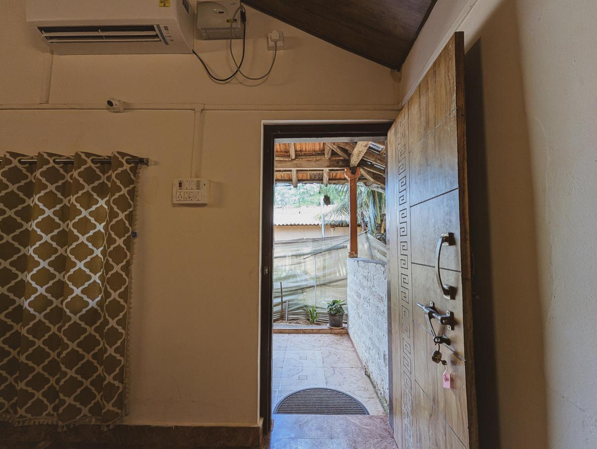 Sunset Cafe Beach Stay Gokarna  Exterior foto