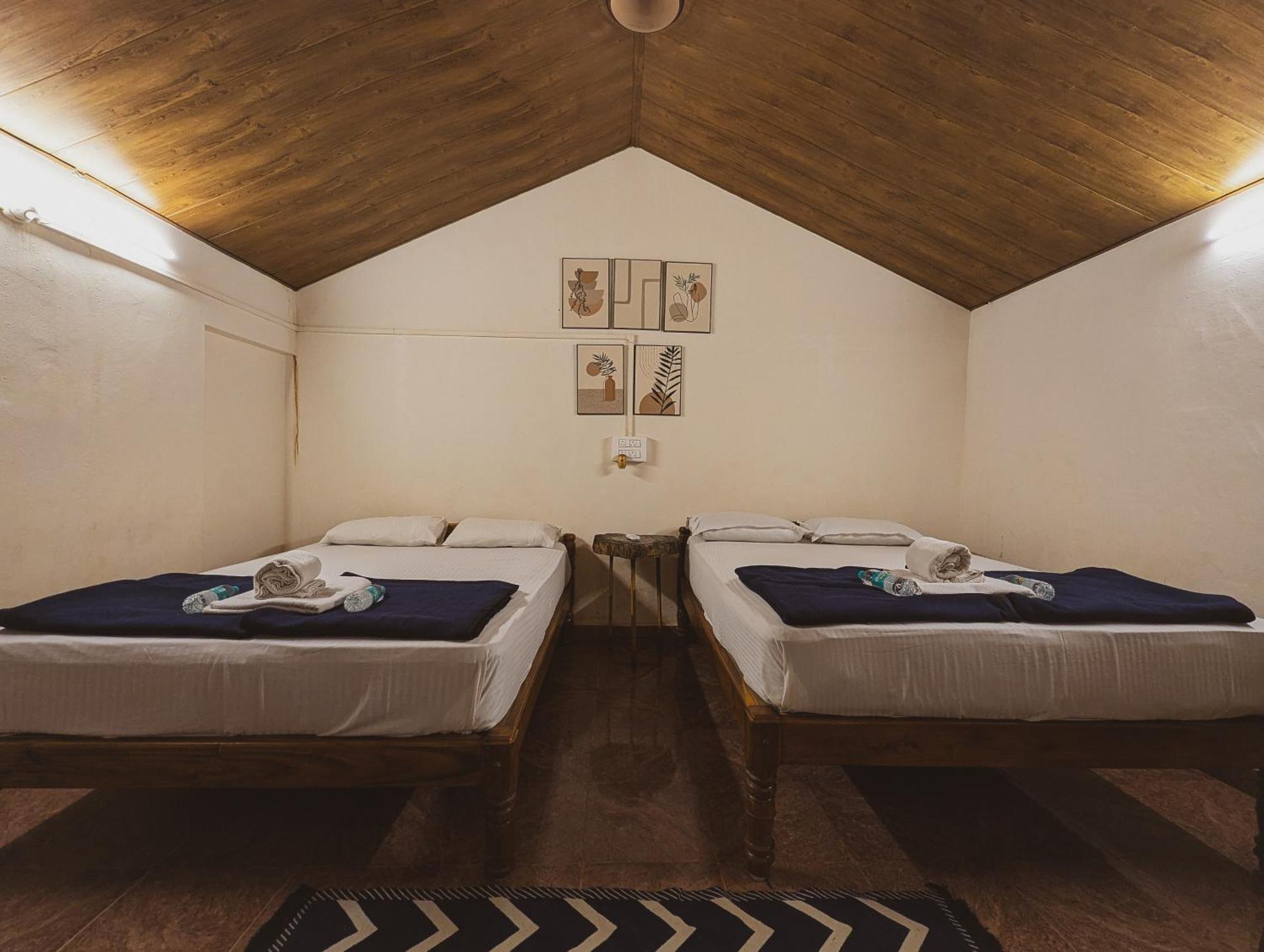 Sunset Cafe Beach Stay Gokarna  Exterior foto