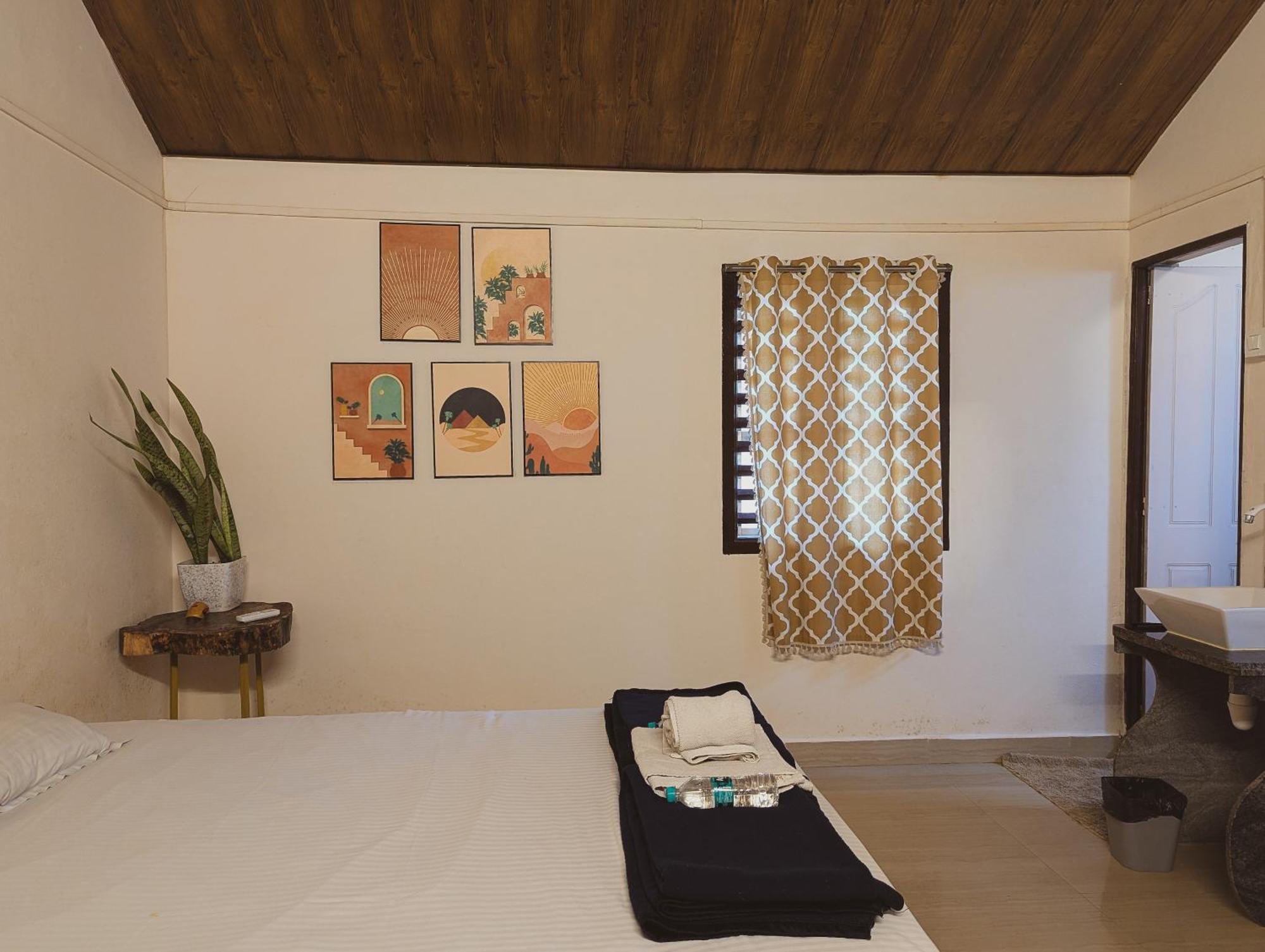Sunset Cafe Beach Stay Gokarna  Exterior foto