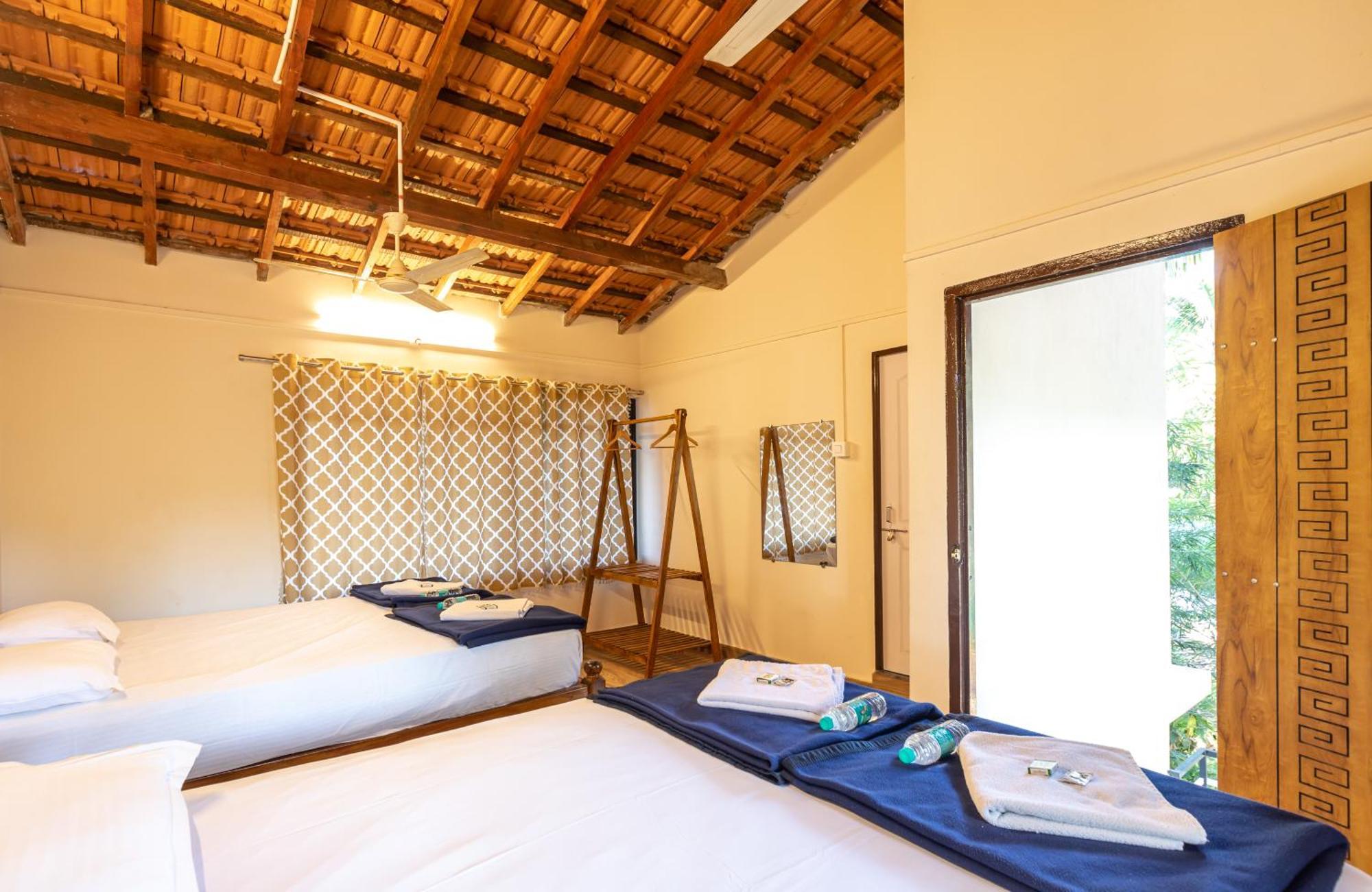 Sunset Cafe Beach Stay Gokarna  Exterior foto